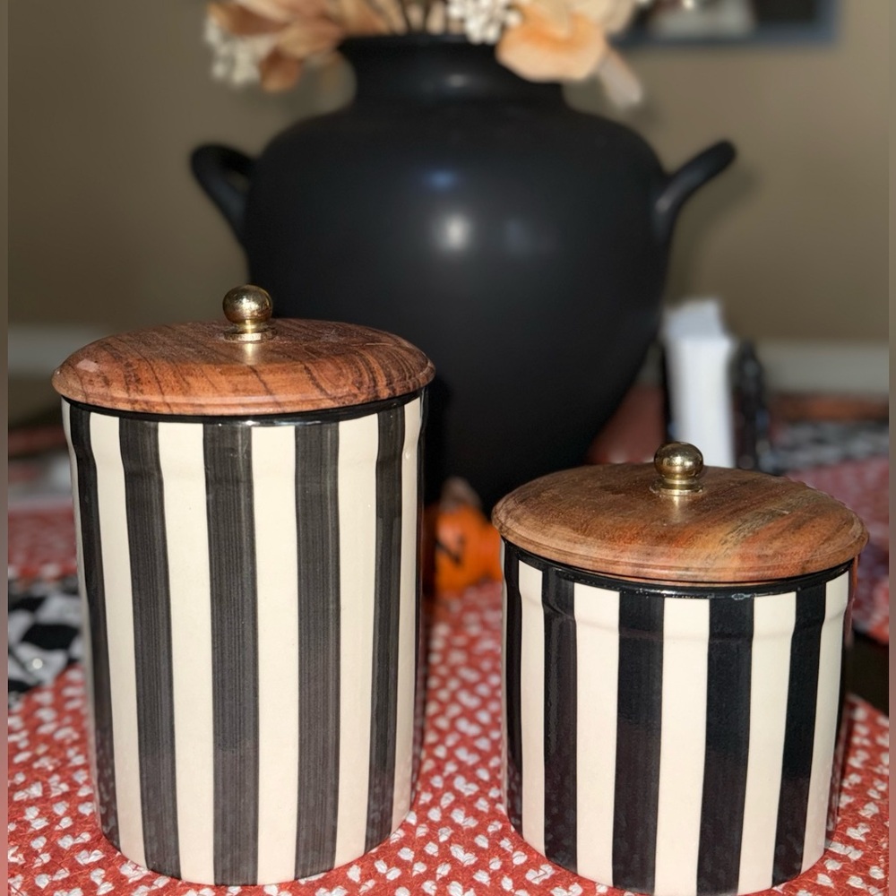 Black and White Striped Ceramic Jar Set with Wooden Lids! 🖤🤍